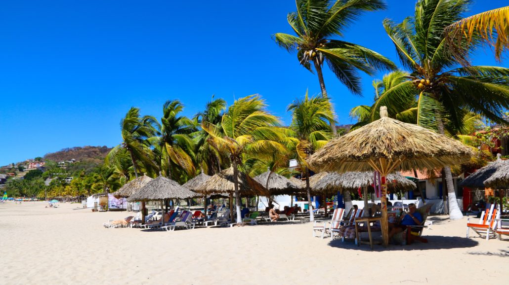 Zihuatanejo La Ropa Beach